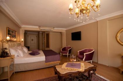 Blue Tuana Hotel - image 17