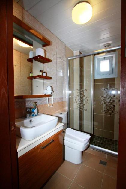 Agora Boutique Hotel & Bistro - image 8