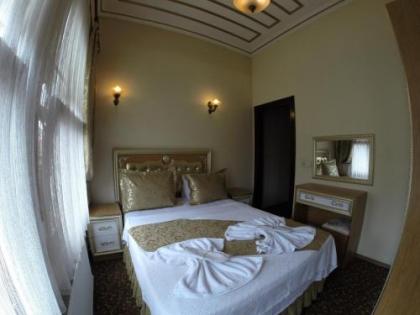 Blue Eye Suites - image 12