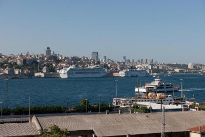 Golden Horn Istanbul - image 5