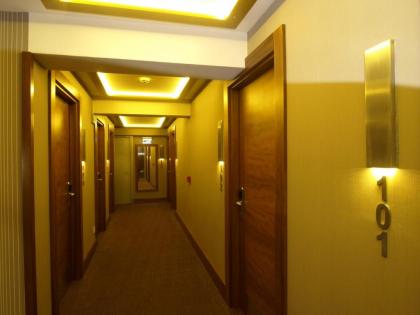 Bella Hotel - image 18