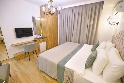 The Marions Suite - image 20