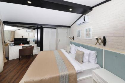 The Marions Suite - image 7