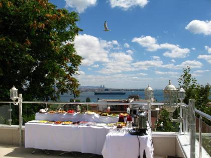 Charm Hotel - image 2