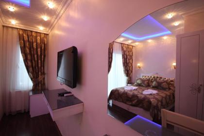 Charm Hotel - image 9