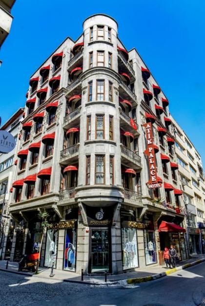 Atik Palace Hotel - image 1