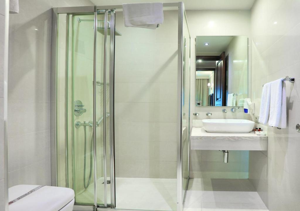 Atik Palace Hotel - image 6