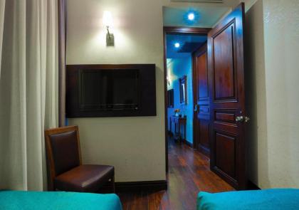 Atik Palace Hotel - image 5