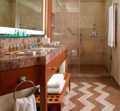 Divan Istanbul Hotel - image 8
