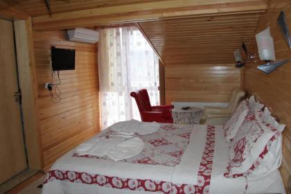 Assortie La Villa Hotel - image 13