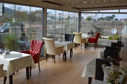 Assortie La Villa Hotel - image 15
