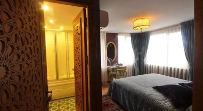 Merial Hotel - image 13