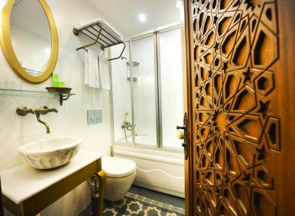 Merial Hotel - image 18