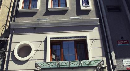 Merial Hotel - image 7