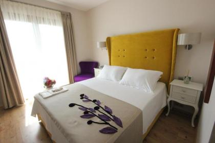 MYLA Hotel Tuzla - image 1