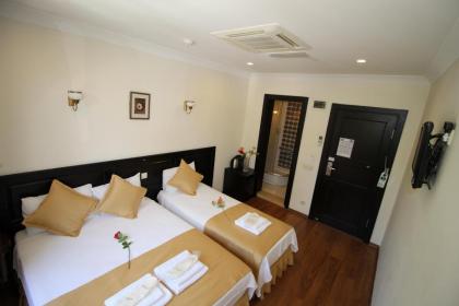 Sultans Hotel - image 27