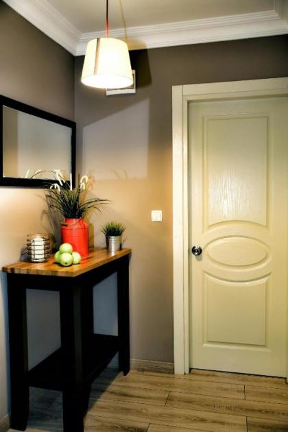 Akin Suites - image 20