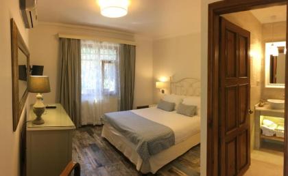 Piccolo Mondo Hotel - image 5