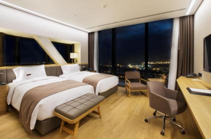 DoubleTree By Hilton Istanbul - Avcilar - image 16