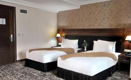 Rhiss Hotel Bostanci - image 13