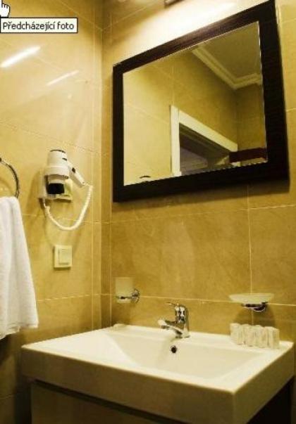 Dekor Hotel - image 2