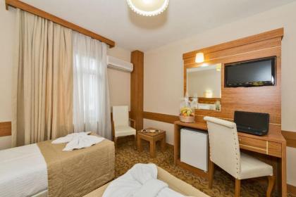 Selenay Hotel - image 12