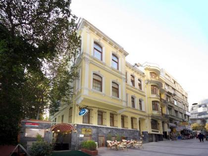Hotel New House - image 1