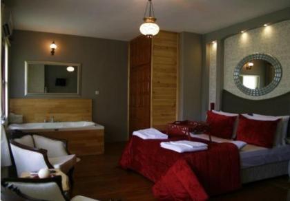 Villa Pine Garden - image 24