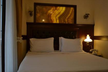 Divalis Hotel - image 13