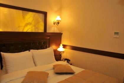 Divalis Hotel - image 3