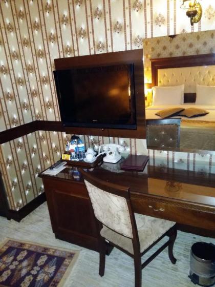 Divalis Hotel - image 7