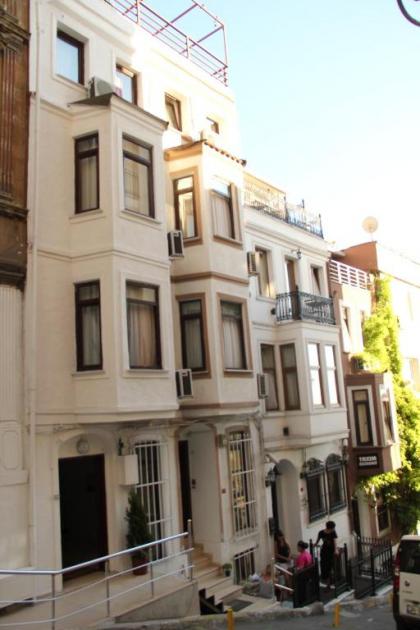Taksim Square Hot Residence - image 15