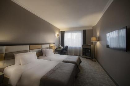 Taksim Square Hotel - image 3
