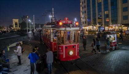 Taksim Square Hotel - image 8