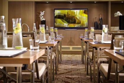 Renaissance by Marriott Istanbul Polat Bosphorus Hotel - image 15