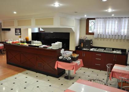 Grand Reis Hotel - image 13