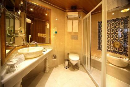 Marmara Deluxe Hotel - image 8
