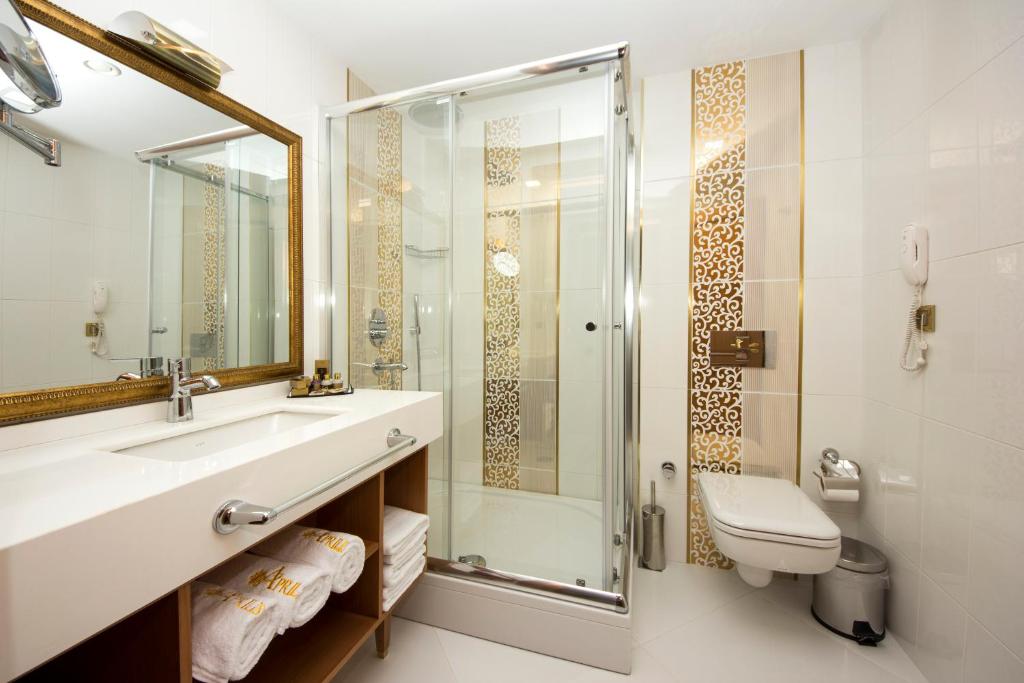 Aprilis Hotel - image 7
