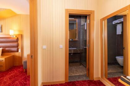 Regno Hotel - image 20