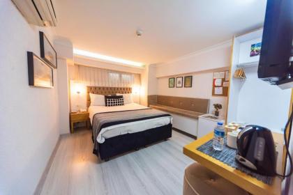 Istanbul Box Hotel - image 3