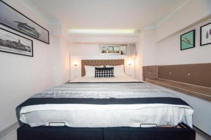 Istanbul Box Hotel - image 8
