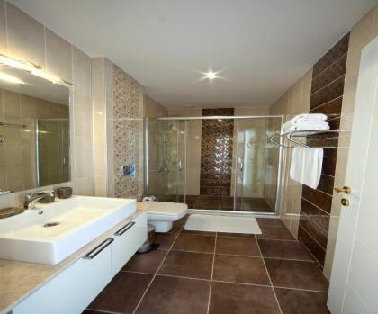 Golf Royal Residence - image 5