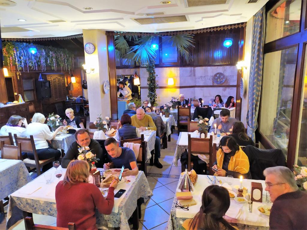 Blue House Hotel - image 6