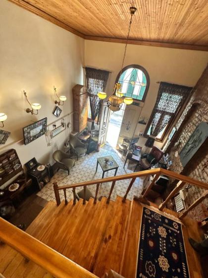 Tom Square Boutique Hotel - image 10