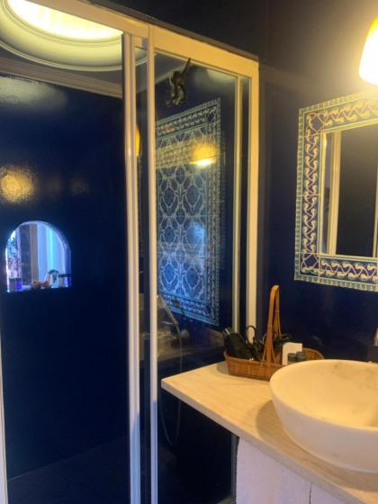 Tom Square Boutique Hotel - image 26