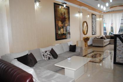 Diamond Suites Residence - image 3