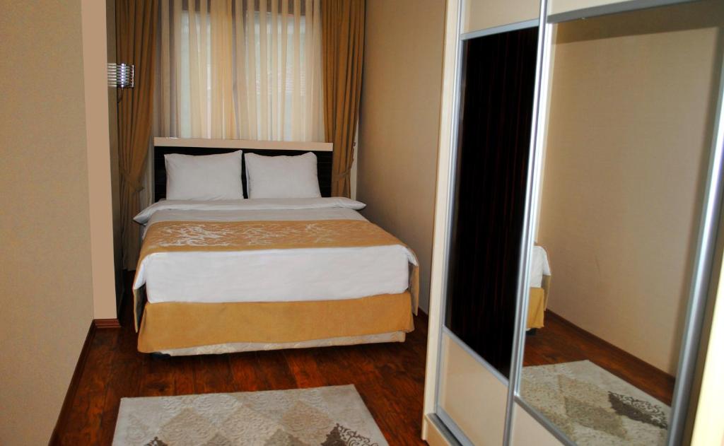 Diamond Suites Residence - image 7