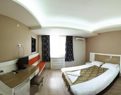 Grand As Hotel - image 9