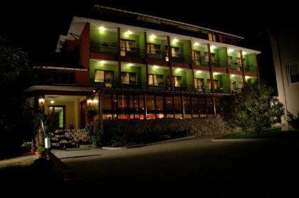 Rhebas Hotel - image 9