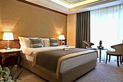 Eurostars Hotel Old City - image 11